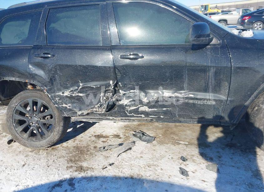 Photo 6 of 2019 Jeep Grand CHEROKEE LAREDO (VIN 1C4RJFAG3KC736922)