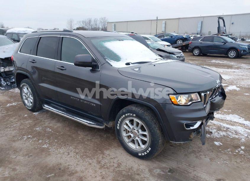 2019 Jeep Grand CHEROKEE LAREDO E 4X4 (VIN 1C4RJFAG3KC856008) main photo