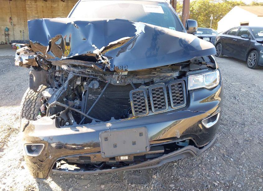 Photo 6 of 2021 Jeep Grand CHEROKEE LAREDO E 4X4 (VIN 1C4RJFAG3MC501794)