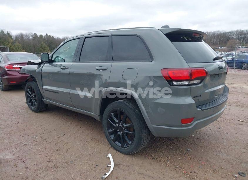 Photo 3 of 2021 Jeep Grand CHEROKEE LAREDO X 4X4 (VIN 1C4RJFAG3MC549120)