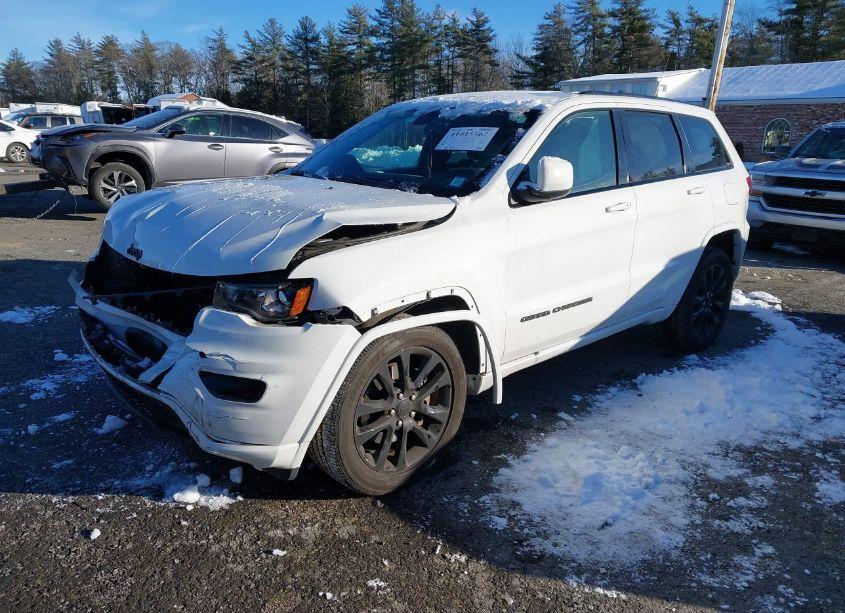 Photo 2 of 2021 Jeep Grand CHEROKEE LAREDO X 4X4 (VIN 1C4RJFAG3MC809502)