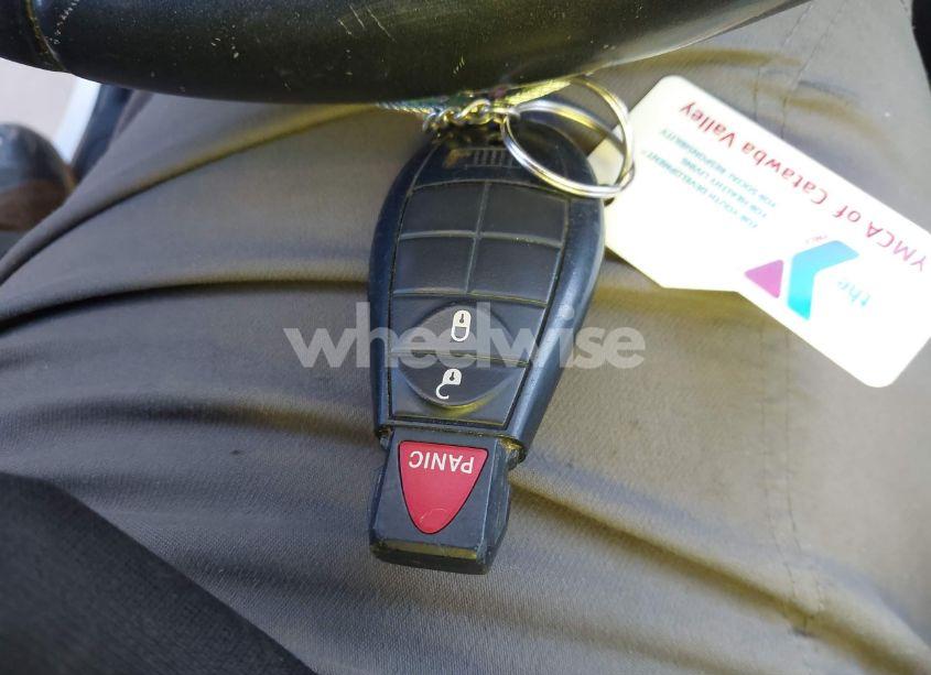 Photo 11 of 2012 Jeep Grand CHEROKEE LAREDO (VIN 1C4RJFAG4CC108580)