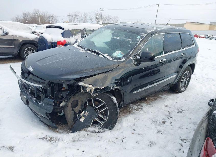 Photo 2 of 2012 Jeep Grand CHEROKEE LAREDO (VIN 1C4RJFAG4CC161540)