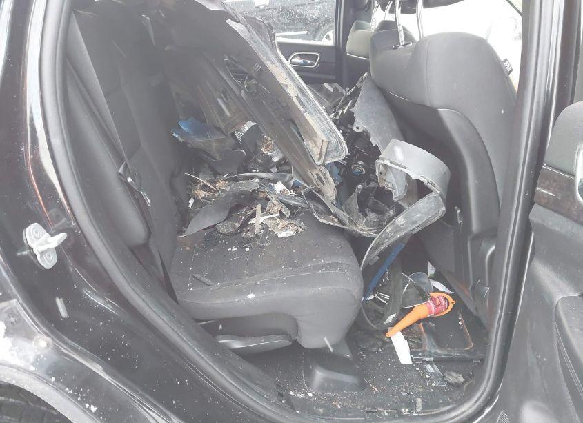 Photo 8 of 2012 Jeep Grand CHEROKEE LAREDO (VIN 1C4RJFAG4CC161540)