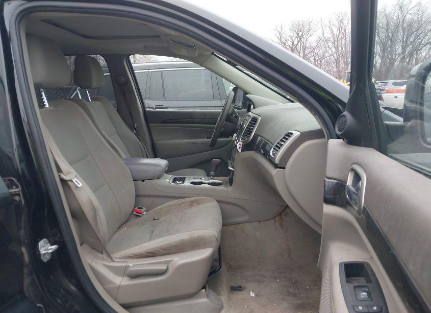 Photo 5 of 2012 Jeep Grand CHEROKEE LAREDO (VIN 1C4RJFAG4CC232221)