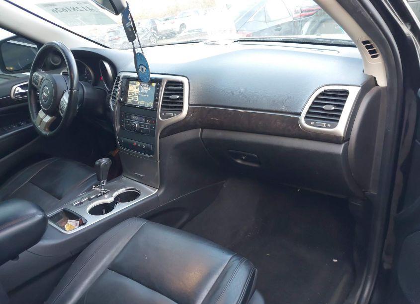 Photo 5 of 2012 Jeep Grand CHEROKEE LAREDO (VIN 1C4RJFAG4CC267485)