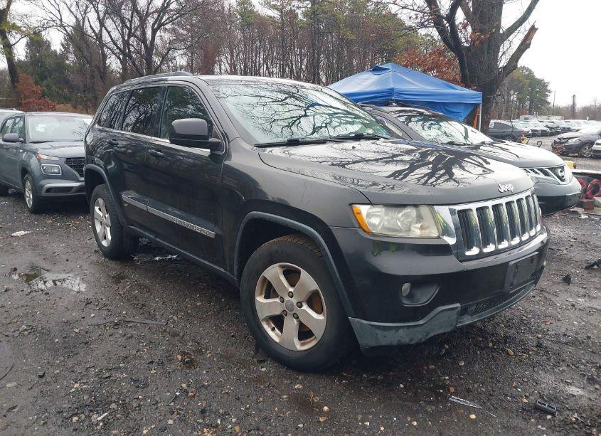 2012 Jeep Grand CHEROKEE LAREDO (VIN 1C4RJFAG4CC281385) main photo