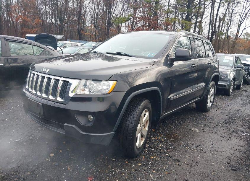 Photo 2 of 2012 Jeep Grand CHEROKEE LAREDO (VIN 1C4RJFAG4CC281385)