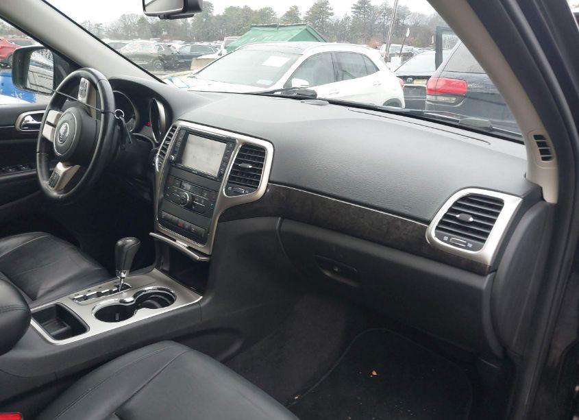 Photo 5 of 2012 Jeep Grand CHEROKEE LAREDO (VIN 1C4RJFAG4CC281385)