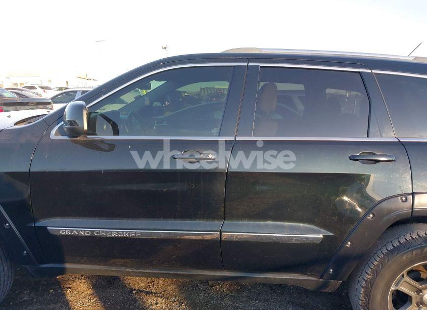Photo 14 of 2012 Jeep Grand CHEROKEE LAREDO (VIN 1C4RJFAG4CC293648)