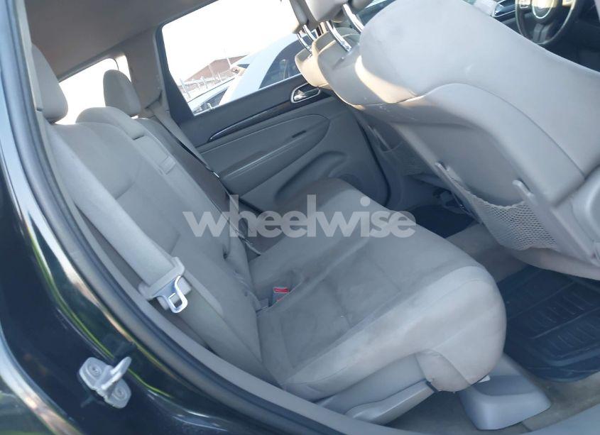 Photo 8 of 2012 Jeep Grand CHEROKEE LAREDO (VIN 1C4RJFAG4CC293648)