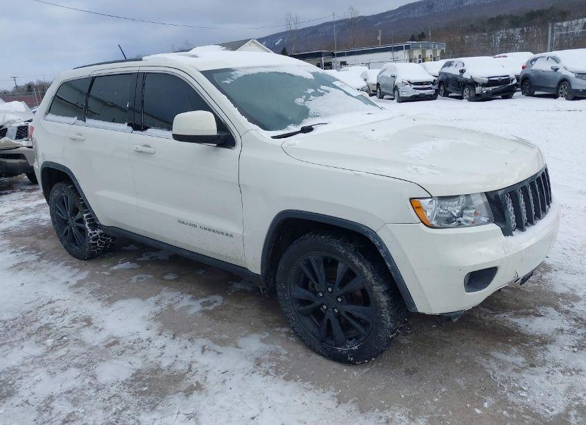 2012 Jeep Grand CHEROKEE LAREDO (VIN 1C4RJFAG4CC313123) main photo