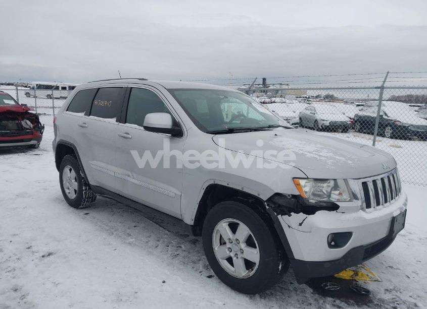 2013 Jeep Grand CHEROKEE LAREDO (VIN 1C4RJFAG4DC542659) main photo