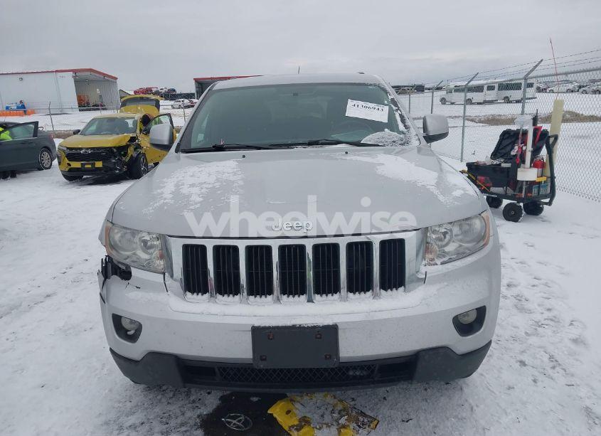 Photo 12 of 2013 Jeep Grand CHEROKEE LAREDO (VIN 1C4RJFAG4DC542659)