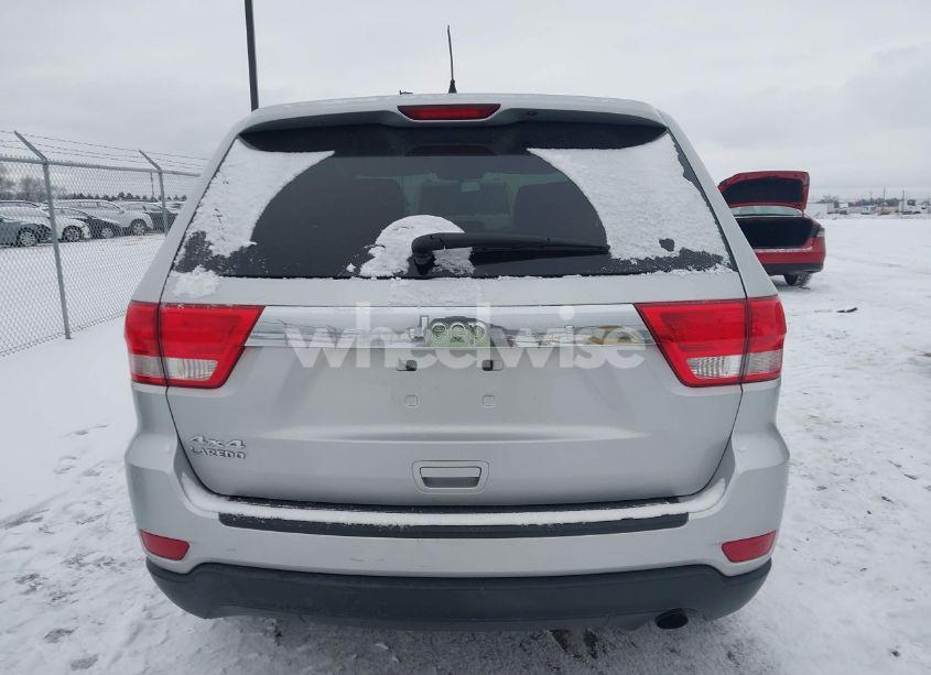 Photo 16 of 2013 Jeep Grand CHEROKEE LAREDO (VIN 1C4RJFAG4DC542659)