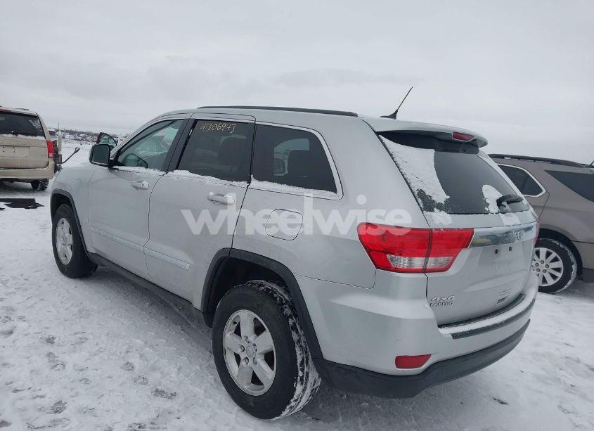 Photo 3 of 2013 Jeep Grand CHEROKEE LAREDO (VIN 1C4RJFAG4DC542659)