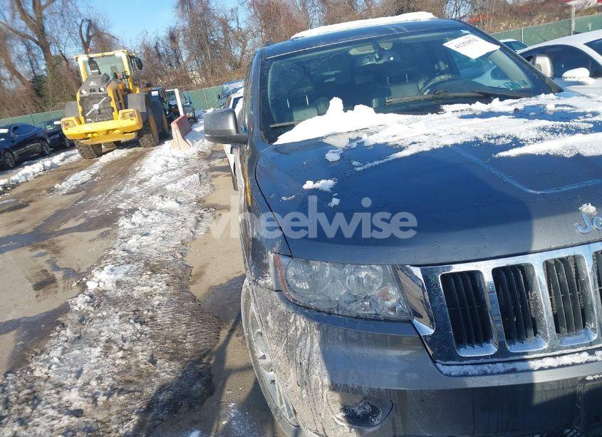 Photo 19 of 2013 Jeep Grand CHEROKEE LAREDO (VIN 1C4RJFAG4DC548638)