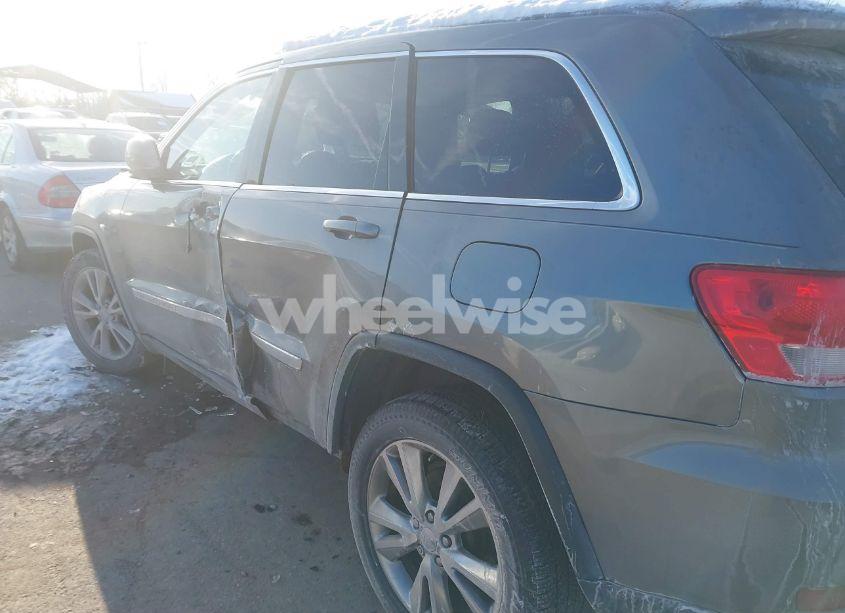 Photo 21 of 2013 Jeep Grand CHEROKEE LAREDO (VIN 1C4RJFAG4DC548638)