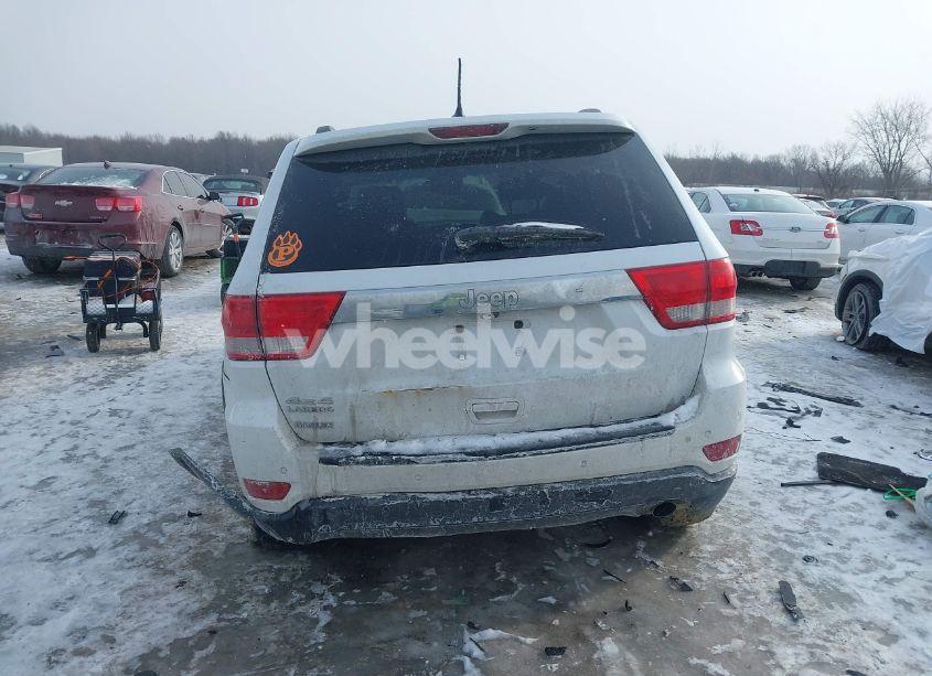 Photo 15 of 2013 Jeep Grand CHEROKEE LAREDO (VIN 1C4RJFAG4DC549031)