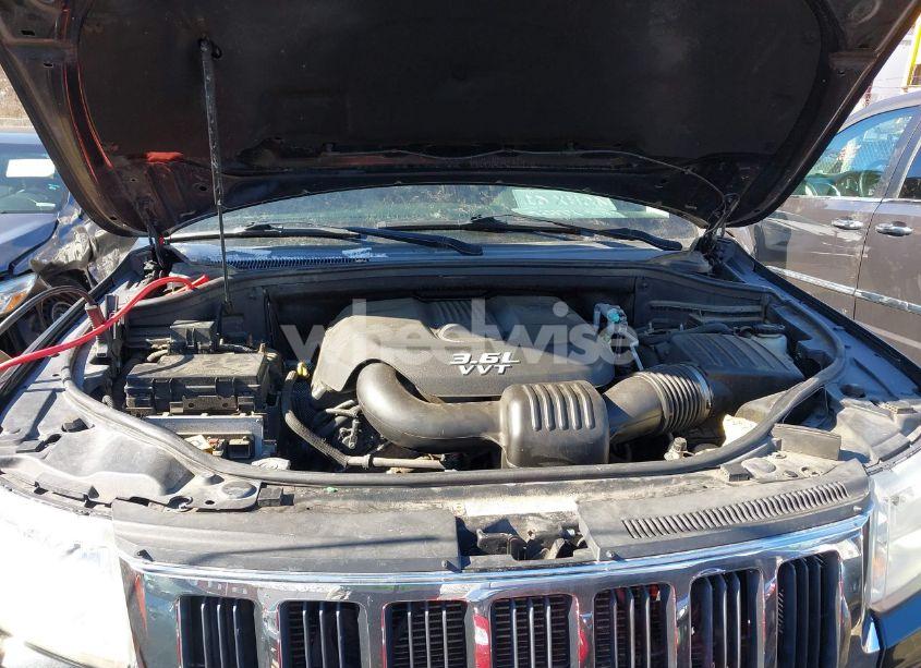 Photo 10 of 2013 Jeep Grand CHEROKEE LAREDO (VIN 1C4RJFAG4DC566654)