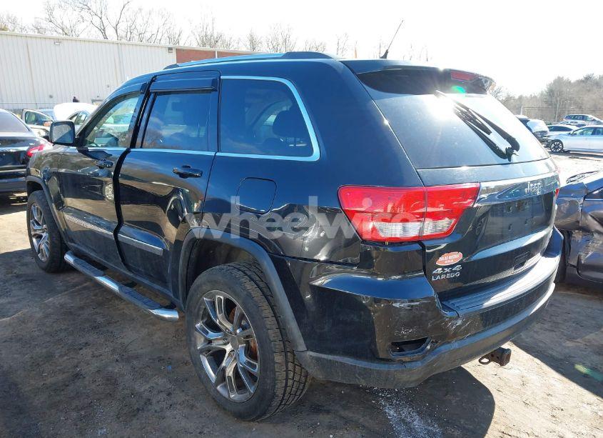 Photo 3 of 2013 Jeep Grand CHEROKEE LAREDO (VIN 1C4RJFAG4DC566654)