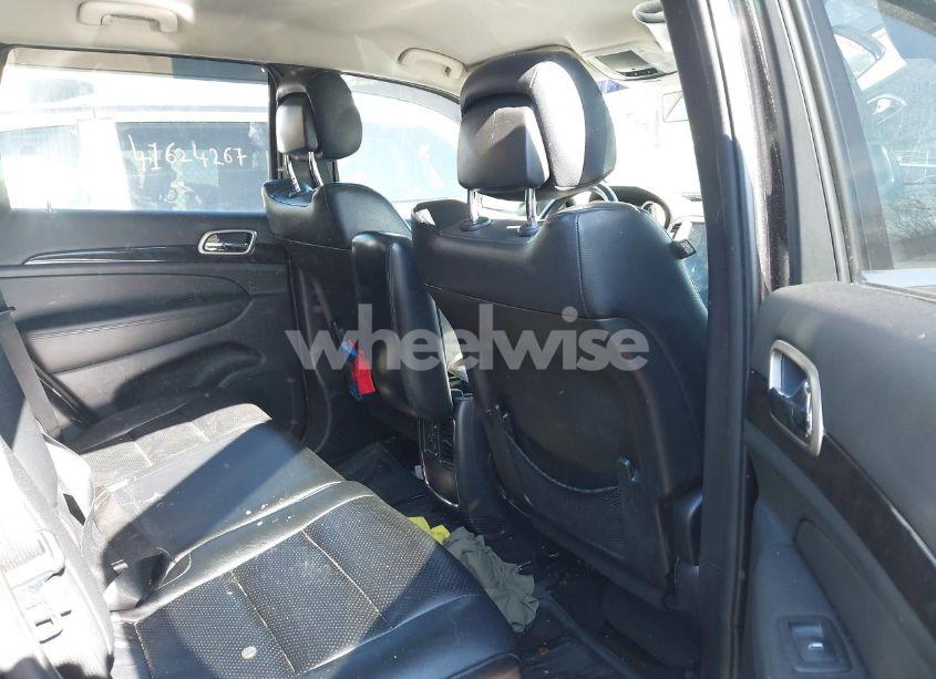 Photo 8 of 2013 Jeep Grand CHEROKEE LAREDO (VIN 1C4RJFAG4DC566654)