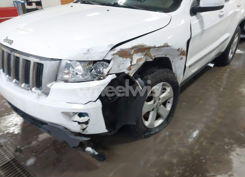 Photo 6 of 2013 Jeep Grand CHEROKEE LAREDO (VIN 1C4RJFAG4DC604139)