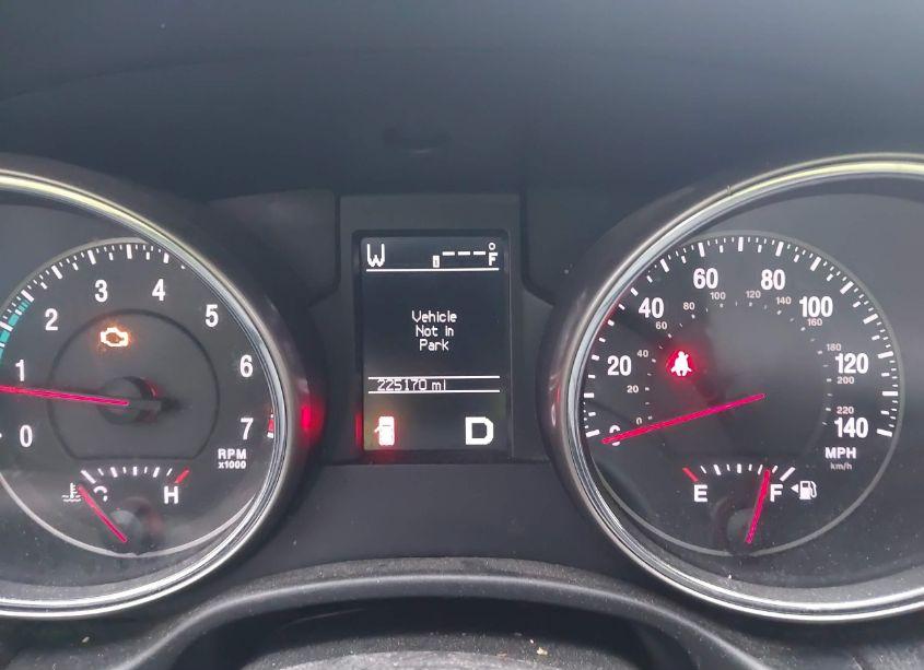 Photo 15 of 2013 Jeep Grand CHEROKEE LAREDO (VIN 1C4RJFAG4DC641241)