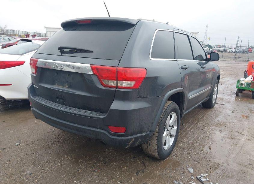 Photo 4 of 2013 Jeep Grand CHEROKEE LAREDO (VIN 1C4RJFAG4DC641241)