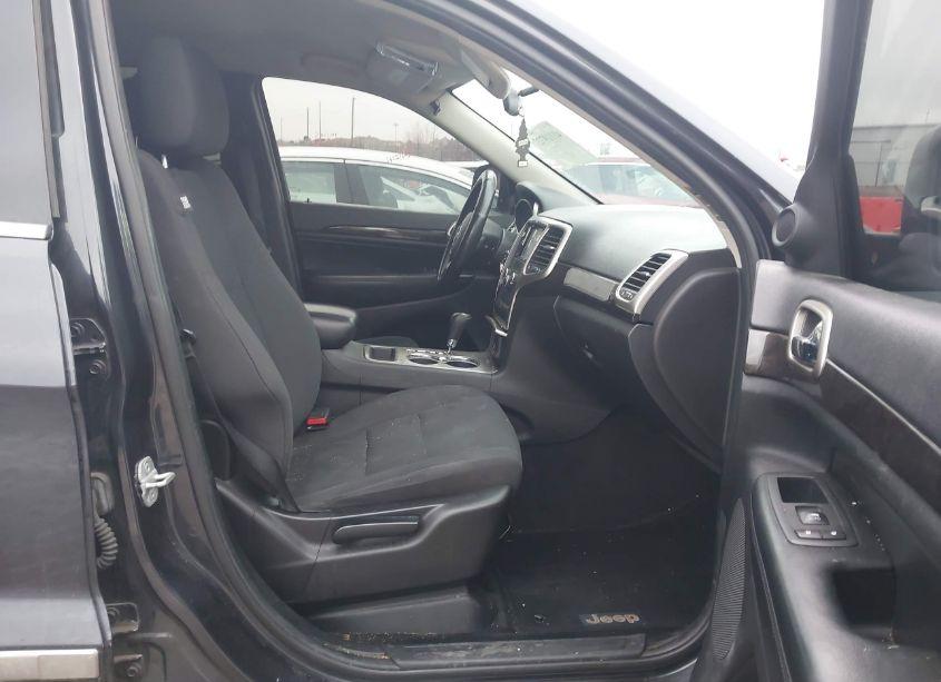 Photo 5 of 2013 Jeep Grand CHEROKEE LAREDO (VIN 1C4RJFAG4DC641241)