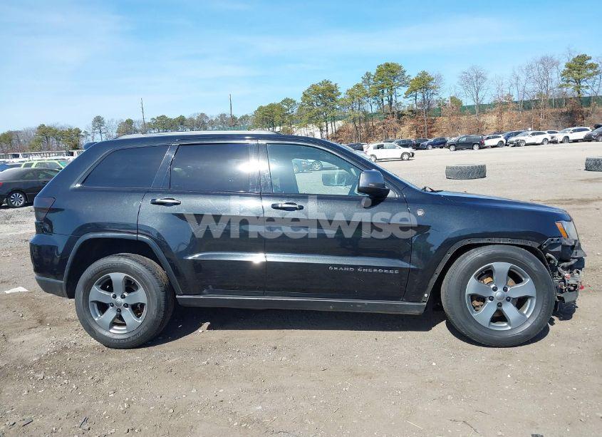Photo 14 of 2013 Jeep Grand CHEROKEE LAREDO TRAILHAWK (VIN 1C4RJFAG4DC647914)