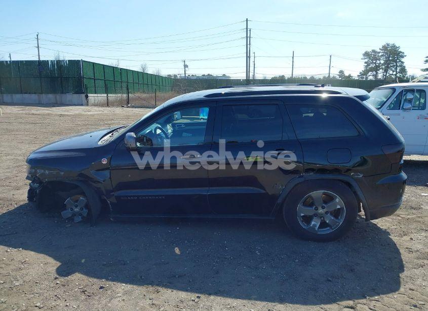 Photo 15 of 2013 Jeep Grand CHEROKEE LAREDO TRAILHAWK (VIN 1C4RJFAG4DC647914)