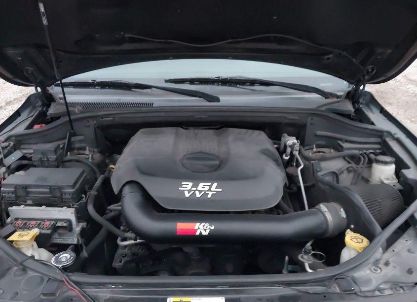 Photo 10 of 2013 Jeep Grand CHEROKEE LAREDO (VIN 1C4RJFAG4DC649971)