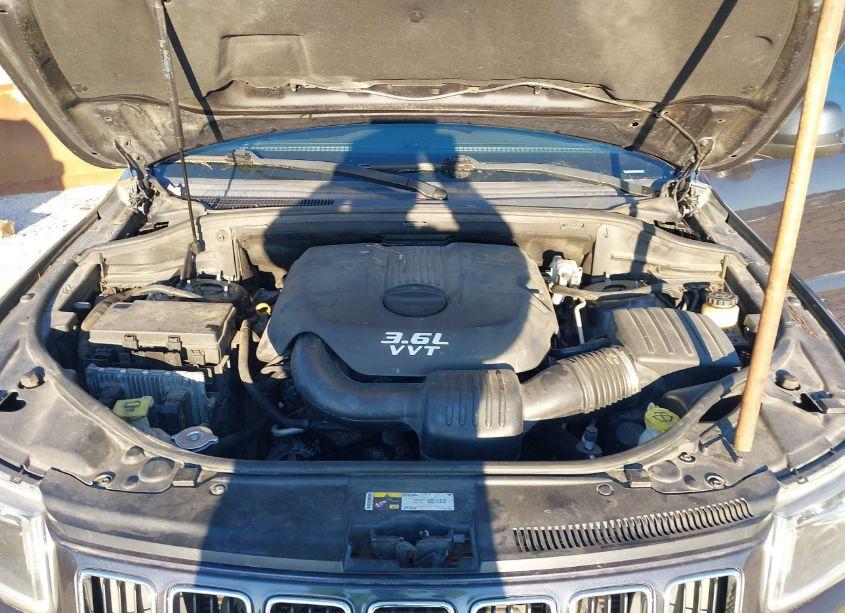 Photo 10 of 2014 Jeep Grand CHEROKEE LAREDO (VIN 1C4RJFAG4EC130856)