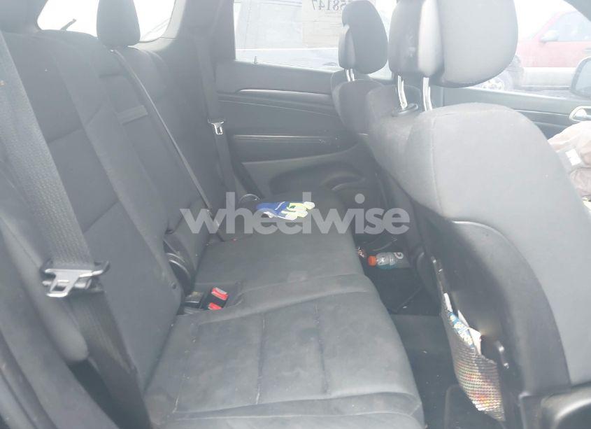 Photo 8 of 2014 Jeep Grand CHEROKEE LAREDO (VIN 1C4RJFAG4EC187140)