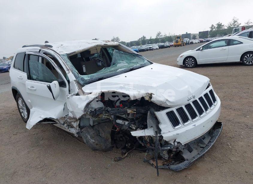 Photo 6 of 2015 Jeep Grand CHEROKEE LAREDO (VIN 1C4RJFAG4FC156407)