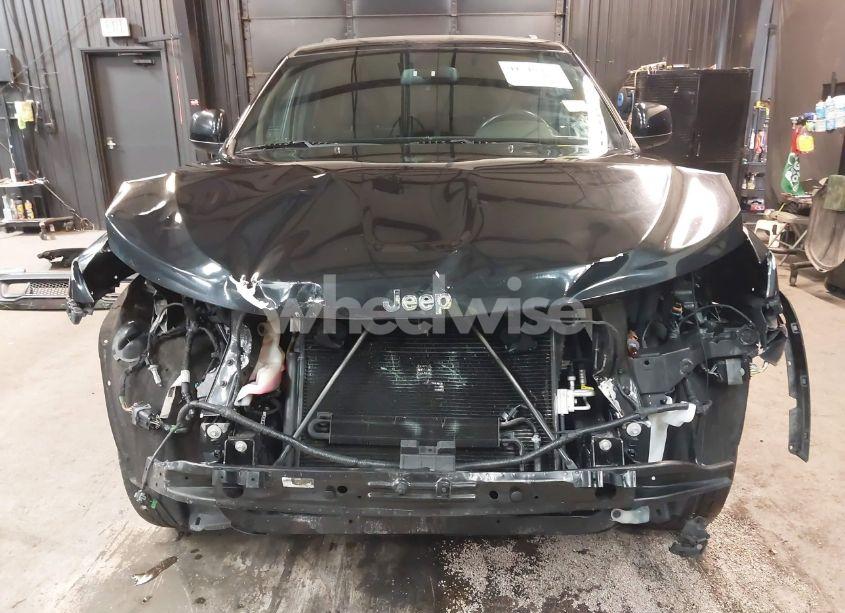 Photo 13 of 2015 Jeep Grand CHEROKEE LAREDO (VIN 1C4RJFAG4FC158187)