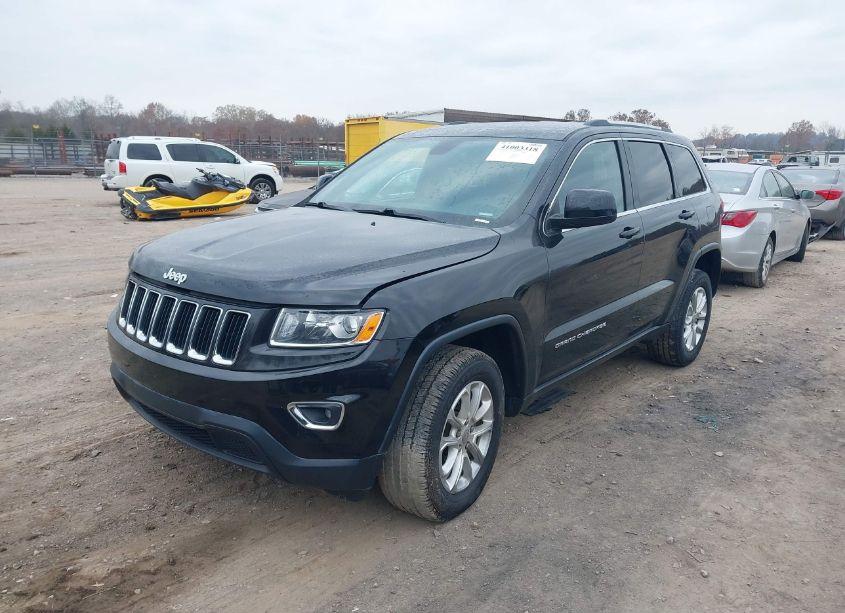 Photo 2 of 2015 Jeep Grand CHEROKEE LAREDO (VIN 1C4RJFAG4FC208117)