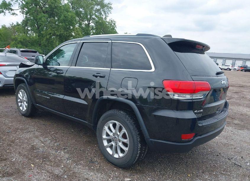 Photo 3 of 2015 Jeep Grand CHEROKEE LAREDO (VIN 1C4RJFAG4FC895759)