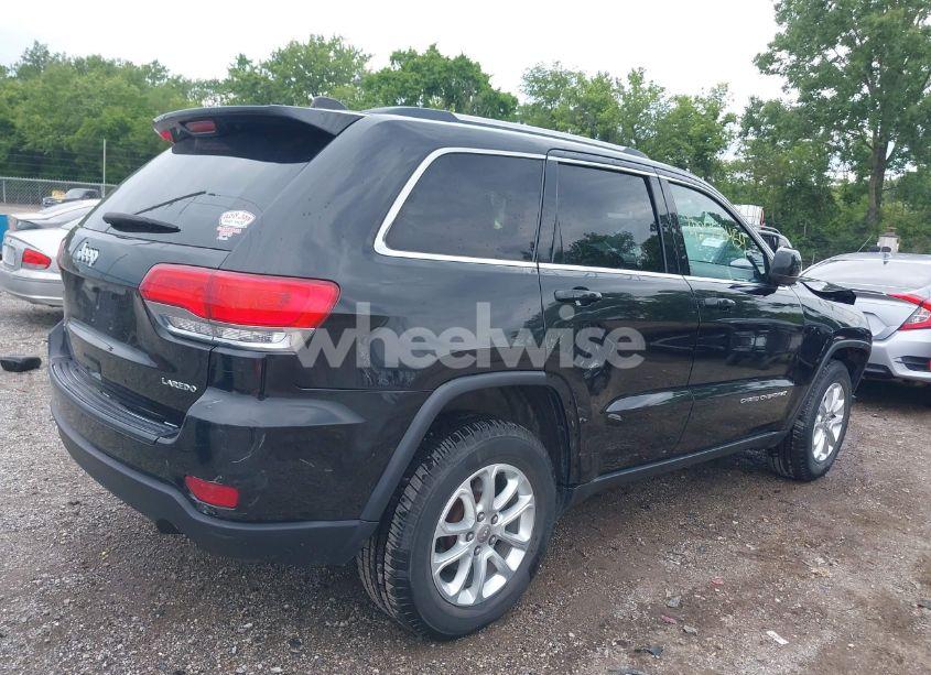 Photo 4 of 2015 Jeep Grand CHEROKEE LAREDO (VIN 1C4RJFAG4FC895759)