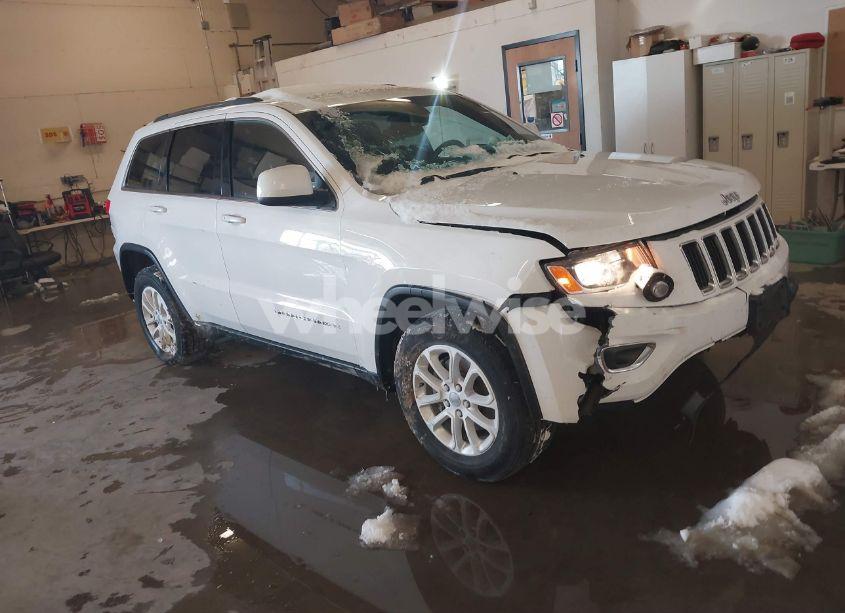2016 Jeep Grand CHEROKEE LAREDO (VIN 1C4RJFAG4GC395831) main photo