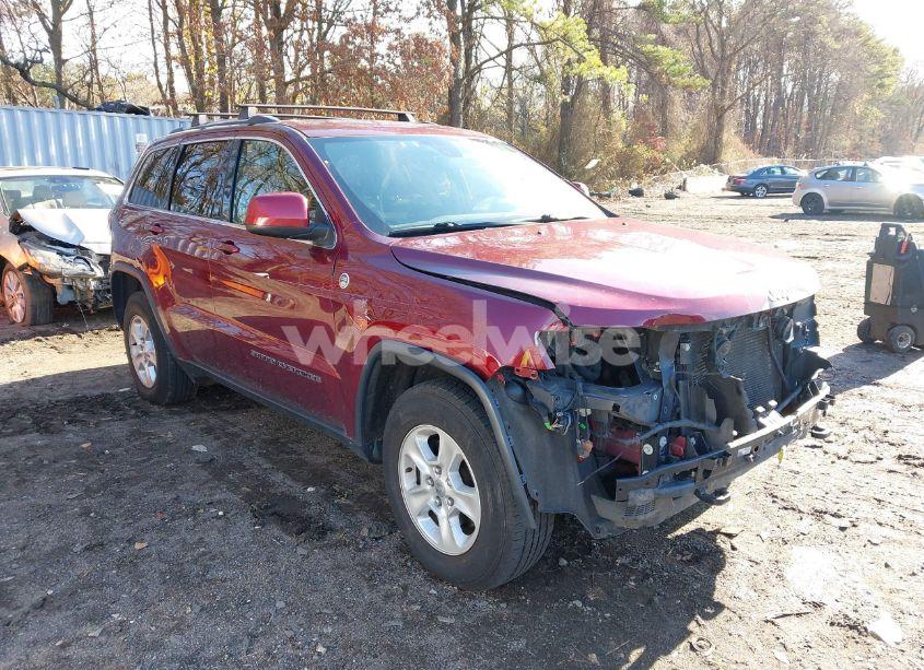 2017 Jeep Grand CHEROKEE LAREDO 4X4 (VIN 1C4RJFAG4HC816402) main photo