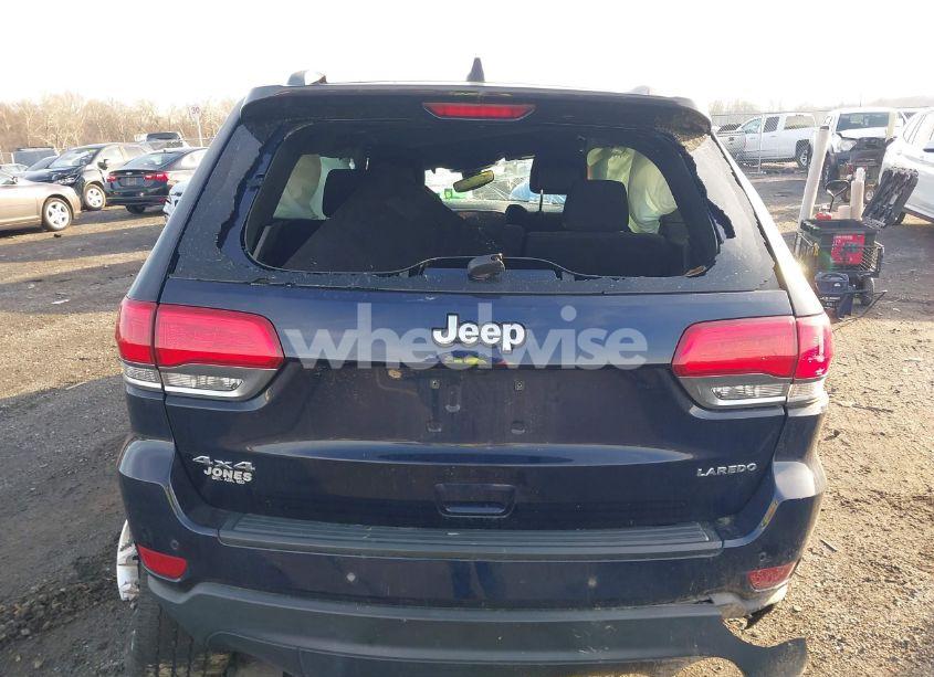 Photo 17 of 2017 Jeep Grand CHEROKEE LAREDO 4X4 (VIN 1C4RJFAG4HC849920)