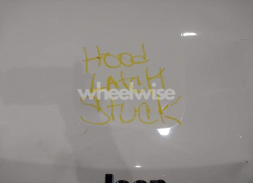 Photo 10 of 2017 Jeep Grand CHEROKEE ALTITUDE 4X4 (VIN 1C4RJFAG4HC894761)