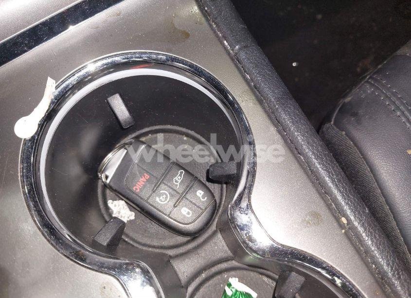 Photo 11 of 2017 Jeep Grand CHEROKEE ALTITUDE 4X4 (VIN 1C4RJFAG4HC894761)