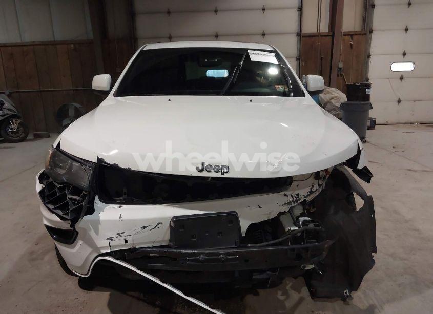 Photo 12 of 2017 Jeep Grand CHEROKEE ALTITUDE 4X4 (VIN 1C4RJFAG4HC894761)