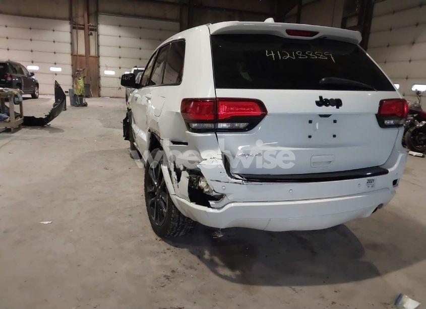 Photo 19 of 2017 Jeep Grand CHEROKEE ALTITUDE 4X4 (VIN 1C4RJFAG4HC894761)