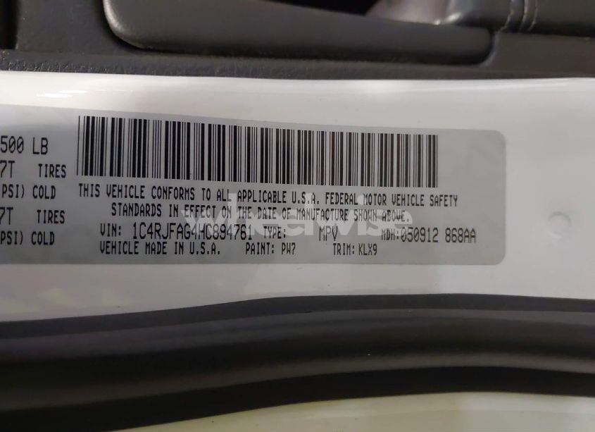 Photo 9 of 2017 Jeep Grand CHEROKEE ALTITUDE 4X4 (VIN 1C4RJFAG4HC894761)