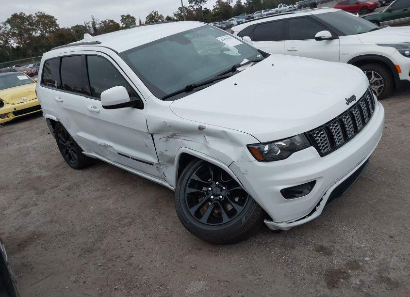 2018 Jeep Grand CHEROKEE ALTITUDE 4X4 (VIN 1C4RJFAG4JC123187) main photo