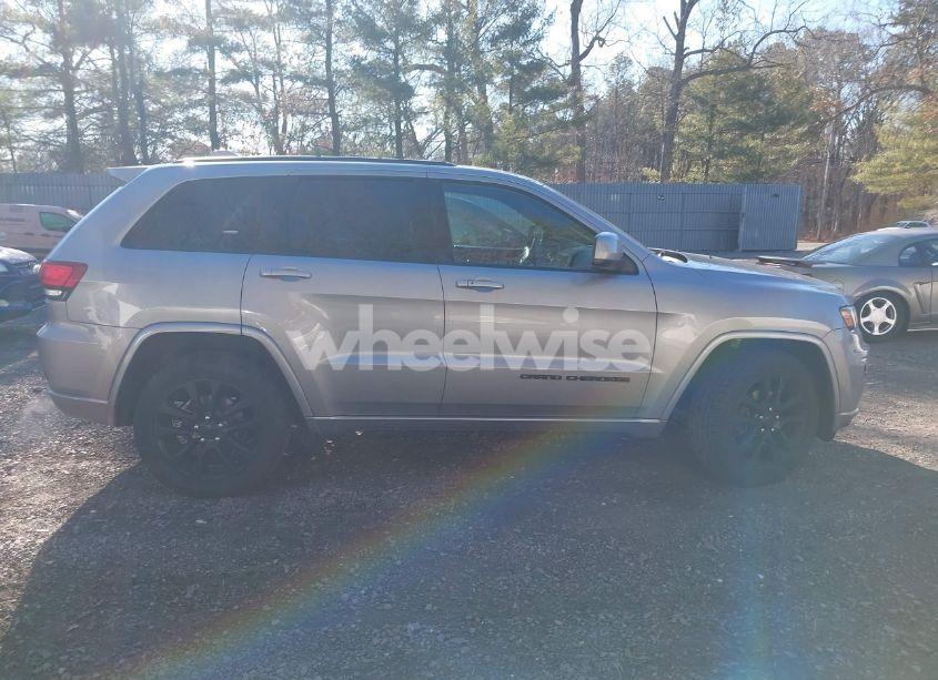 Photo 13 of 2018 Jeep Grand CHEROKEE ALTITUDE 4X4 (VIN 1C4RJFAG4JC227307)